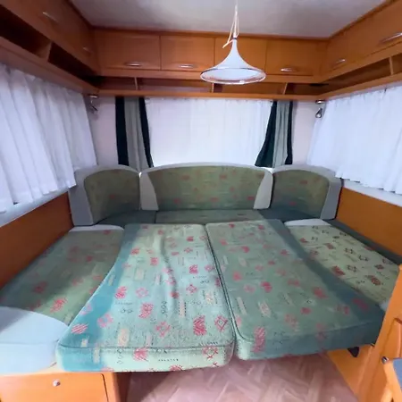 Campingplatz Къмпинг Alino Lake *