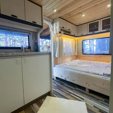 キャンプ場 Къмпинг Alino Lake Alino