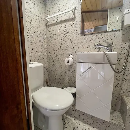 Къмпинг Alino Lake キャンプ場 Alino