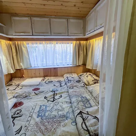 Къмпинг Alino Lake *