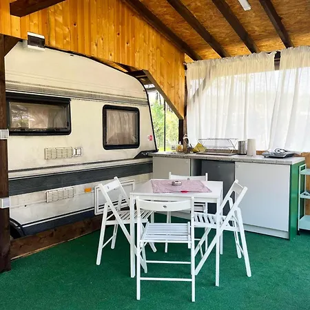 Къмпинг Alino Lake