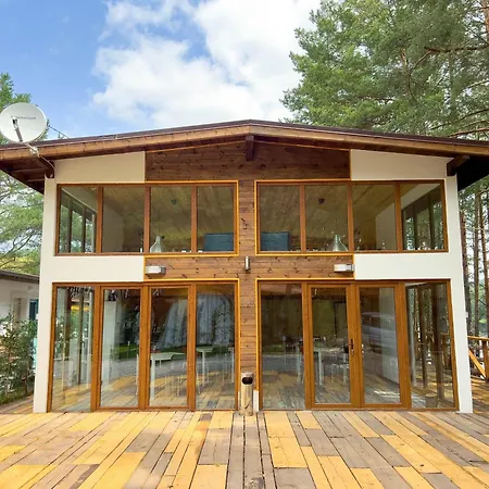 キャンプ場 Къмпинг Alino Lake Alino