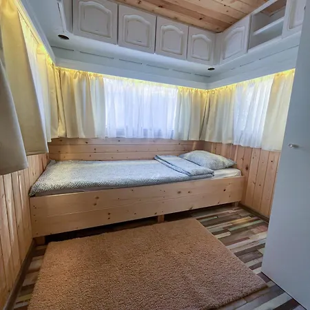 Къмпинг Alino Lake *