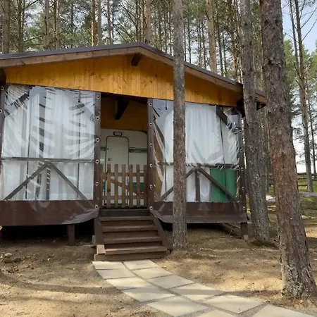 キャンプ場 Къмпинг Alino Lake Alino