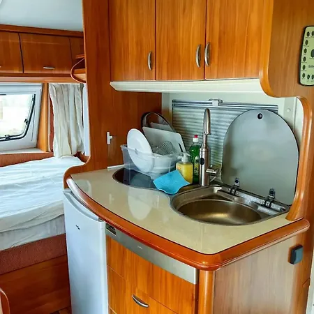 Къмпинг Alino Lake Alino