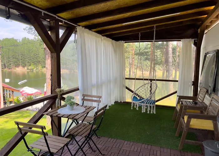 Къмпинг Alino Lake * Alino