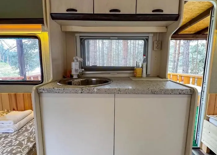 Kemp Къмпинг Alino Lake Alino