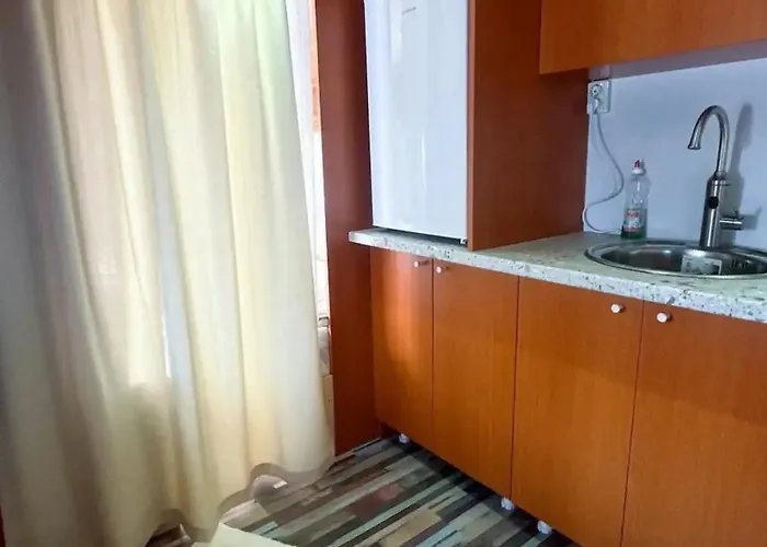 Къмпинг Alino Lake Kemp Alino