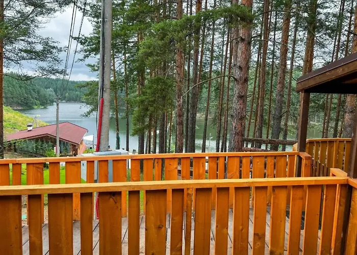 Къмпинг Alino Lake Kemp