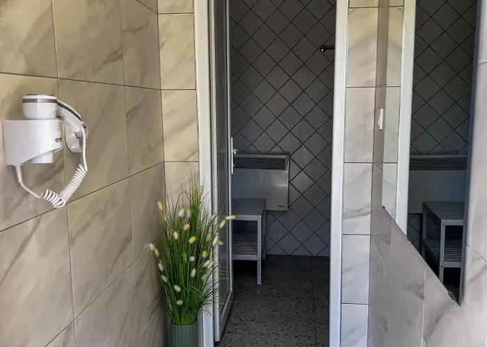 Къмпинг Alino Lake *