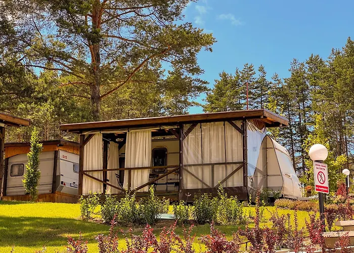 Kemp Къмпинг Alino Lake Alino