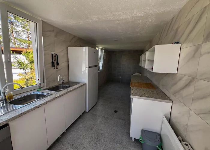 Kemp Къмпинг Alino Lake *