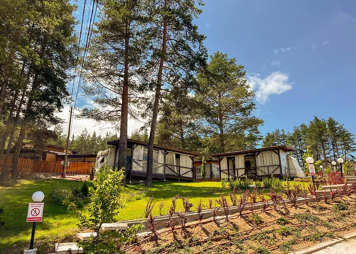 Къмпинг Alino Lake * Alino