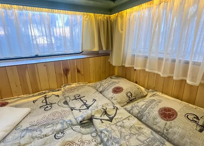 Къмпинг Alino Lake Alino