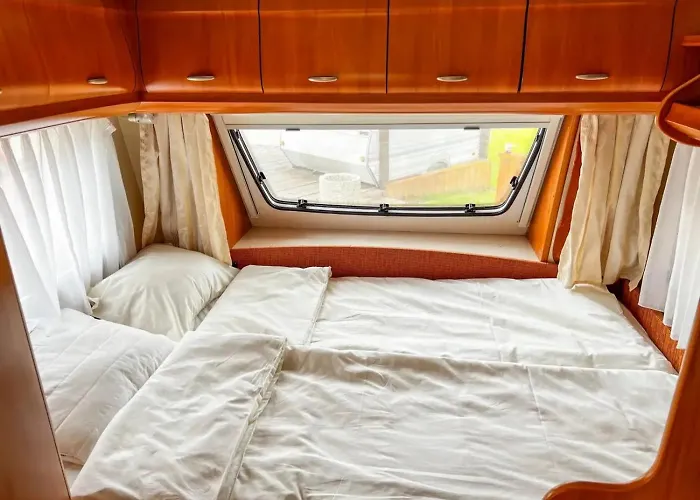 Къмпинг Alino Lake Kemp